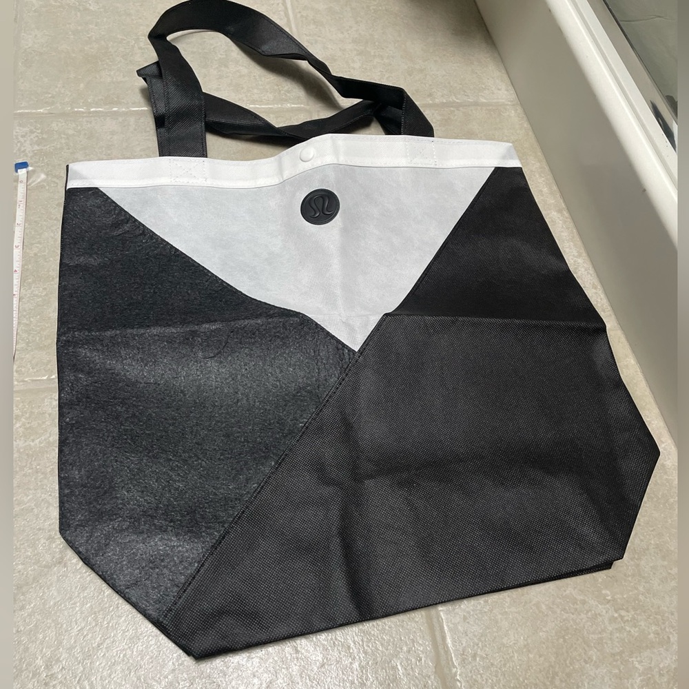 Lululemon Large Tote Bag New
